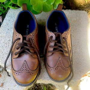 Dress shoes